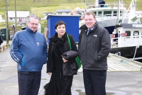 Shetland and Orkney conveners Sandy Cluness and Stephen Hagan flank Klaksvik mayor Gunva vid Keldu during the North Atlantic Island Summit in Faroe. Pic. Aktuelt