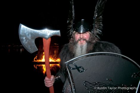 Jarl Sigurd the Stout in front of his burning gallay.