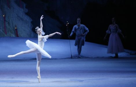 Nina Kaptsova in The Nutcracker Suite