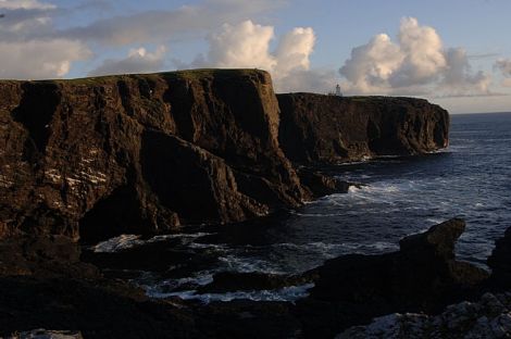 Eshaness Lighthouse, a gift to remember