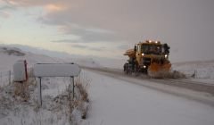 A council snow plough clearing the main A970 road on Wednesday morning - Photo: Shetland News