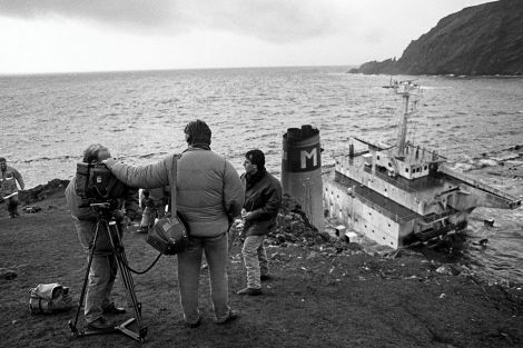 More than 700 journalist covered the Braer oil spill - Photo: Malcolm Younger/Millgaet Media.