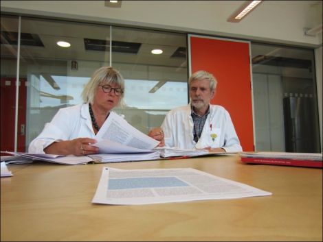 Dr Anne-Lise Birch Monsen and Professor Bjorn Bolann warning about farmed salmon - Photo Marcus Husby