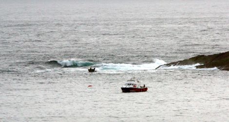 Heavy swell at the Point of Garths Ness is making diving difficult - Photo: Ronnie Robertson