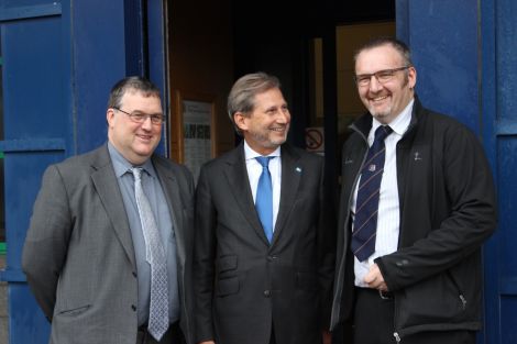 European commissioner Hahn during his September visit to Shetland with SIC development manager Douglas Irvine and Gary Robinson.