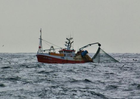 Shetland whitefish boat Copious working off the islands