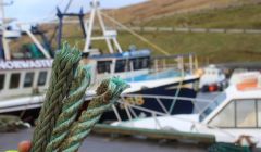 Skipper Gary Leask showing the cut ropes - Photos: Pete Bevington/ShetNews