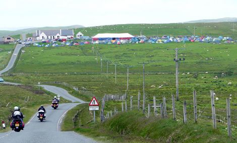 The annual Simmer Dim rally in Vidlin - Photo: ShetNews