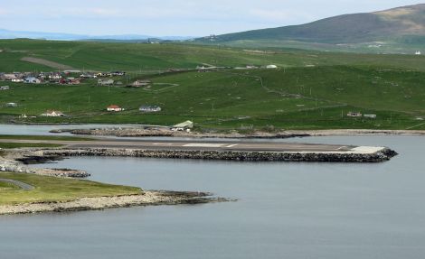 The east extension of Sumburgh runway. Photo: Shetnews