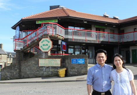 Natalie and Alan Ho - Photo: ShetNews