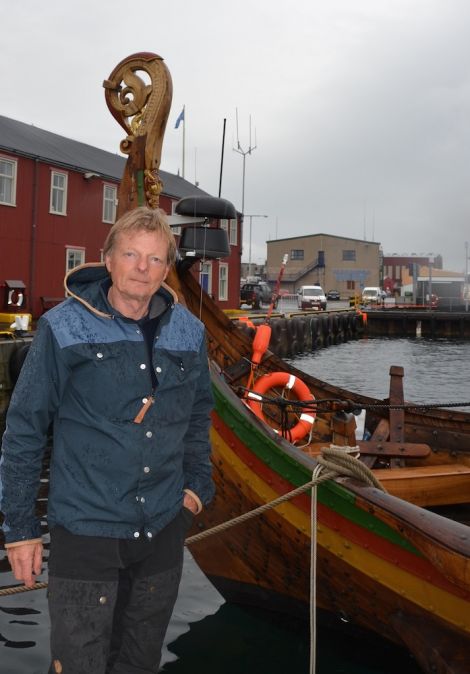 Nobody was hurt when the mast snapped and Captain Björn Ahlander said the crew were disappointed but looking forward to spending the weekend in Lerwick. Photo: Shetnews/Neil Riddell