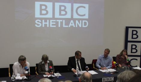 BBC Radio Shetland's John Johnston chairs the BBC referendum debate with Brian Smith and Jean Urquhart (right) for Yes and Tavish Scott and Susan Bowie for No. Photo Shetnews