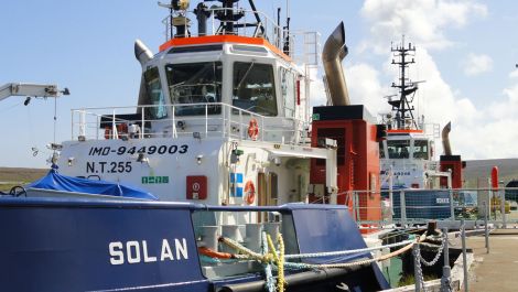 Solan and Bonxie tied up at Sella Ness - Photo: ShetNews