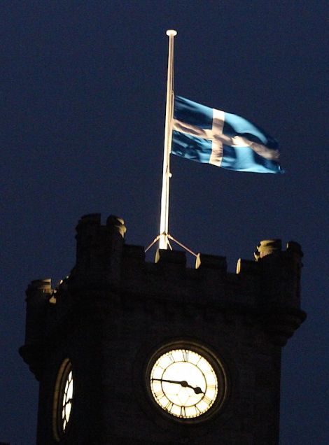 Lerwick town hall on Wednesday afternoon - Photo: ShetNews