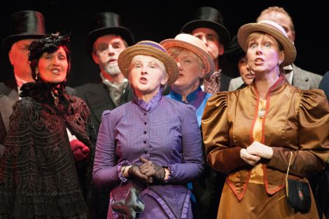 The songs were all served up with immense style and confidence. From left to right: Graeme Amedro, Julie Moncrieff, David Grieve, Anne Eunson, Anne Amedro, Peter Goodlad, Helen Mouat, Eileen Brooke-Freeman, Trevor Jamieson - Photo: Malcolm Younger/Millgaet Media