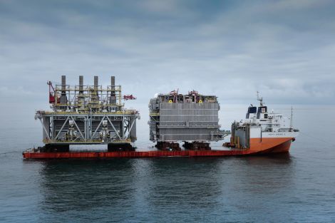 The Clair Ridge power and accommodation modules being delivered on board Mighty Servant 3. Photo BP