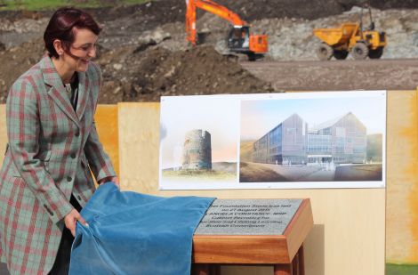 Cabinet secretary for education Angela Constance unveiling the foundation school for the new Anderson High School - Photos: Hans J Marter/ShetNews