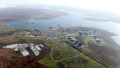 BP reported a gas leak at Sullom Voe oil terminal on saturday afternoon.