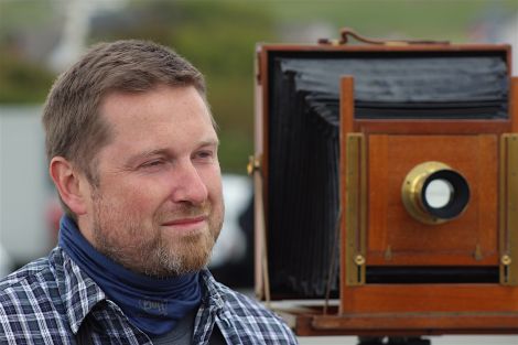 Photographer Jack Lowe - a man and his camera - Photos: Hans J Marter/ShetNews