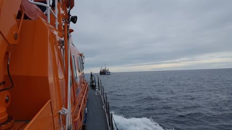 Aith lifeboat approaching the fishing vessel Starlight Rays, around 35 miles northeast of Unst - Photo: Aith Lifeboat