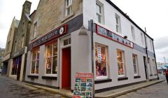 Shetland Mobiles, Tablets & Consoles is offering a drop off and collection service from High Level Music at Lerwick's Market Cross.