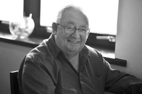 Lawrence, pictured at the Shetland Hotel in 2015, was a regular contributor to BBC Radio Shetland from its earliest days. Photo: Katarina Juvančič.