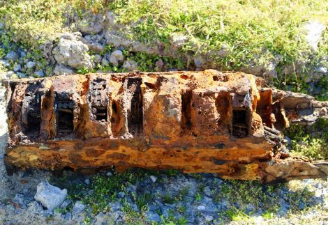 The magazine rack of a Lewis machine gun from World War II was found by a local diver near Sellaness at the weekend.