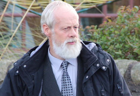 Robert Simmons outside Lerwick Sheriff Court on Wednesday. Photo: Shetland News