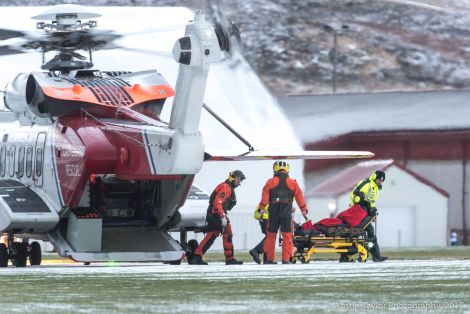 A man complaining of chest pains was airlifted to the Gilbert Bain Hospital on Saturday afternoon. Photo: Austin Taylor