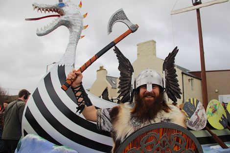 Scalloway guizer jarl Ragnar Sutrike Lothbrok aka Leslie Setrice enjoying his big day. Photo: Hans J Marter/Shetland News