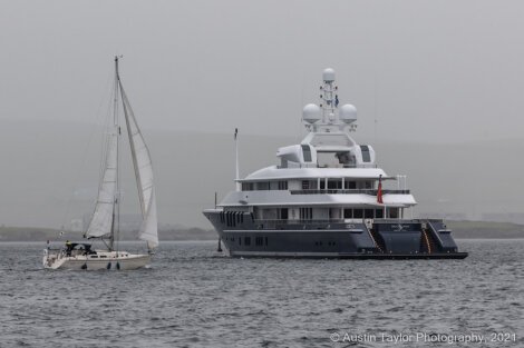 tom cruise super yacht